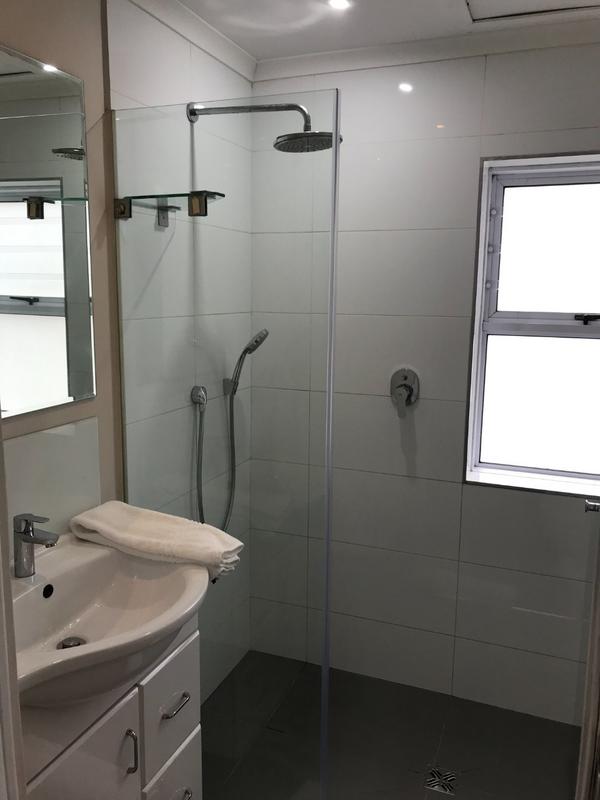 To Let 2 Bedroom Property for Rent in Sea Point Western Cape